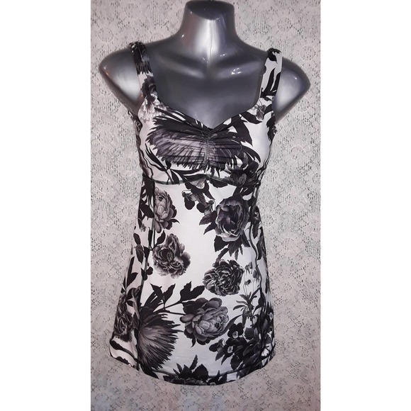 Lululemon Sz 4 Athletica ARIA Tank Top Brisk Bloom Floral EUC - Picture 2 of 9